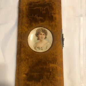 VTG Velvet Photo Album with Color Portrait incl. 26 Lg Cabinet Cards + More